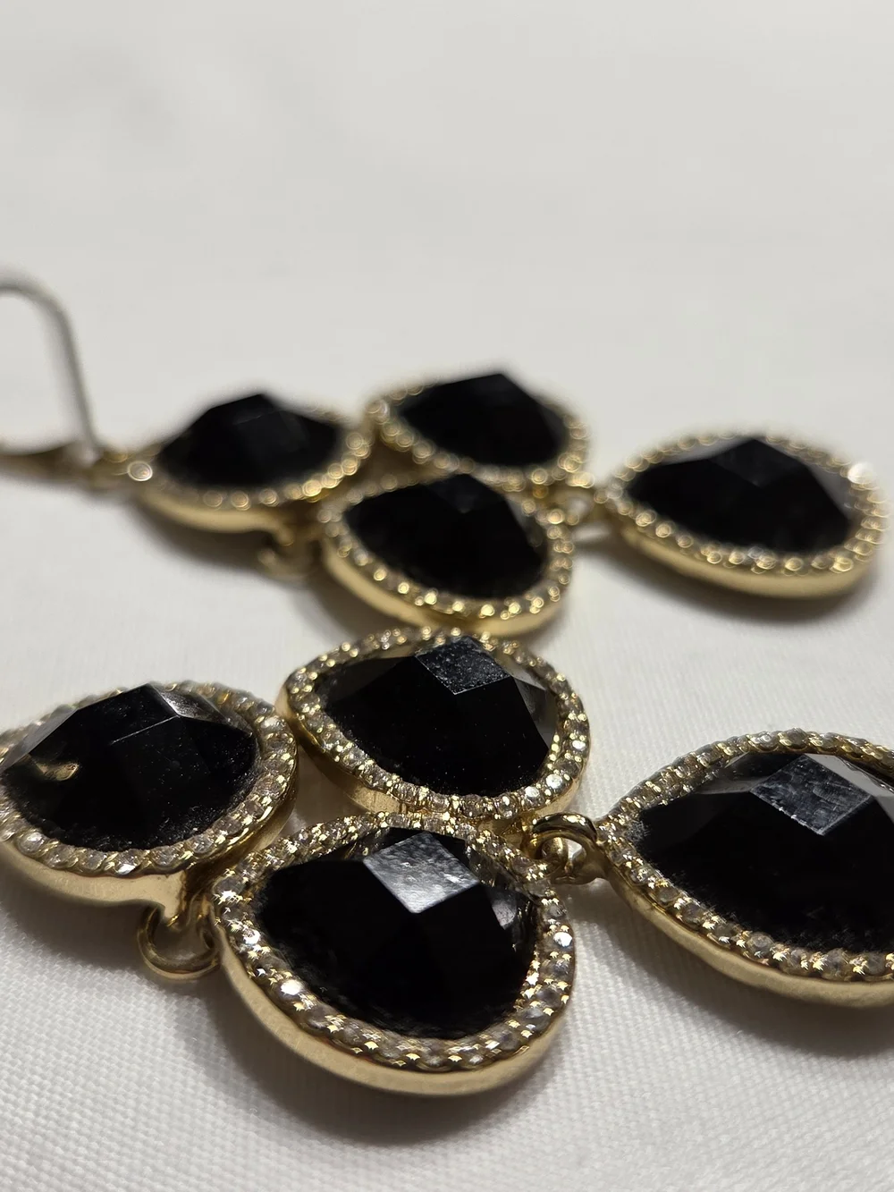 Elegant Black Gem Teardrop Dangle Earrings - Gold Tone